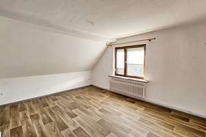 ***reserviert*** immo-schramm.de: Resthof: Bauernhaus mit zwei Wohnungen und Nebengebäuden – Die vollständige Adresse der Immobilie erhältst du vom Anbieter., 27616 Kirchwistedt – Vorschaubild 37