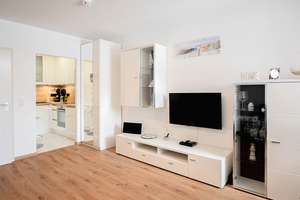 Wellness und Meer - Modernes Einzimmerapartment an der Ostseeküste – Die vollständige Adresse der Immobilie erhältst du vom Anbieter., 23570 Travemünde, Lübeck – Vorschaubild 2