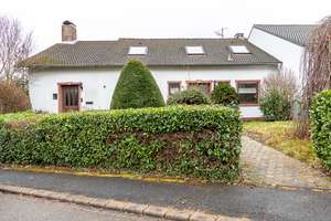 Großzügiges Einfamilienhaus mit Einliegerwohnung und Entwicklungspotenzial in naturnaher Lage – Die vollständige Adresse der Immobilie erhältst du vom Anbieter., 54317 Gusterath – Vorschaubild 4