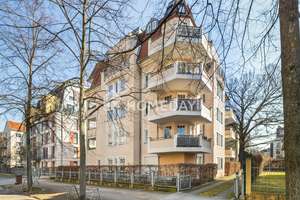 Attraktive Zwei-Zimmer-Wohnung mit Terrasse, kleinem Garten und Stellplatz - sofort bezugsfrei – Die vollständige Adresse der Immobilie erhältst du vom Anbieter., 1277 Striesen-Ost, Dresden – Vorschaubild 16