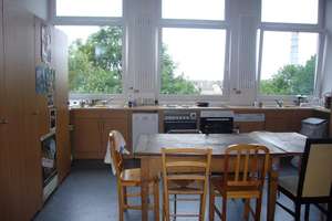 NUR FÜR STUDENTEN: Zentrumsnahes Studentenzimmer in einem Studentenwohnheim in Reutlingen – Wörthstrasse 55, 72764 Reutlingen-Mitte, Reutlingen – Vorschaubild 6