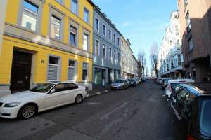 solide Stadtimmobilie mit langfristiger Vermietbarkeit – Die vollständige Adresse der Immobilie erhältst du vom Anbieter., 47798 Stadtmitte, Krefeld – Vorschaubild 2