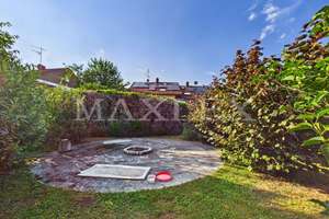 Zweifamilienhaus in ruhiger Lage von Ruderting – Die vollständige Adresse der Immobilie erhältst du vom Anbieter., 94161 Ruderting – Vorschaubild 5