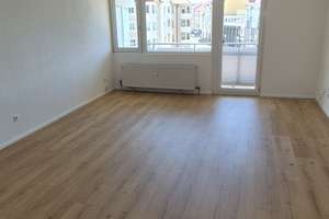 1750 € - 107 m² - 4.5 Zi.
Zentral gelegene Wohnung an der Donau
Kernsaniert in 2024 – Die vollständige Adresse der Immobilie erhältst du vom Anbieter., 89231 Neu-Ulm – Vorschaubild 11