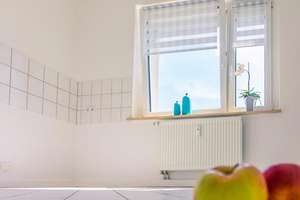Erdgeschosswohnung mit Balkon zum Sofortbezug – Charlottenstr. 33, 9126 Gablenz, Chemnitz – Vorschaubild 3