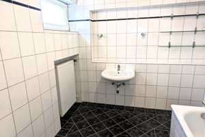 Traumhaus mit Platz für die ganze Familie!
• großes Süd/West-Grundstück • – Düren (Kreis) – Vorschaubild 12