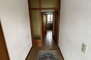 Viel Platz für den Alltag: Einfamilienhaus in Bad Windsheim – Neumühlenweg 1, 91438 Bad Windsheim – Vorschaubild 4