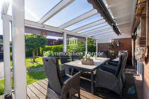 Constantia-West! Doppelhaushälfte mit Carport, überdachter Terrasse, Gartenhaus und Gartenanlage in  – Die vollständige Adresse der Immobilie erhältst du vom Anbieter., 26723 Larrelt/VW-Siedlung, Emden – Vorschaubild 5