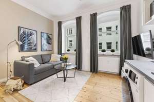 Modern, freshly renovated 2 room apartment with the best accessibility in Prenzlauer Berg – Die vollständige Adresse der Immobilie erhältst du vom Anbieter., 10439 Gesundbrunnen, Berlin – Vorschaubild 4