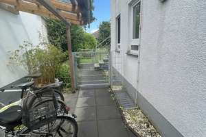 Gepflegte Dachgeschosswohnung mit großer Dachterrasse in Bonn-Plittersdorf! – Die vollständige Adresse der Immobilie erhältst du vom Anbieter., 53175 Plittersdorf, Bonn – Vorschaubild 9