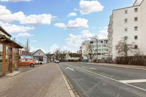 Großzügige 3,5-Zimmer-Wohnung mit Südwest-Loggia und Stellplatz in gefragter Lage von Erlangen – Die vollständige Adresse der Immobilie erhältst du vom Anbieter., 91054 Sieglitzhof, Erlangen – Vorschaubild 19
