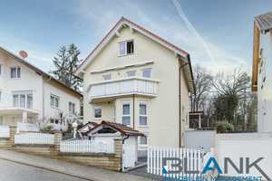 Wohnen und Wohlfühlen: Großzügiges Zweifamilienhaus mit Garten und Privatsphäre – Pforzheim – Vorschaubild 2