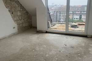 Große Dachgeschosswohnung mit Renovierungsbedarf – Subbelrather Str 331, 50825 Ehrenfeld (Ortsteil), Köln – Vorschaubild 4