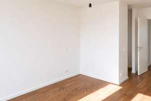 Luxuriöse Penthousewohnung mit Aufzug direkt in die Wohnung und Terrasse mit traumhaftem Parkblick – 60486 Gallus, Frankfurt am Main – Vorschaubild 11