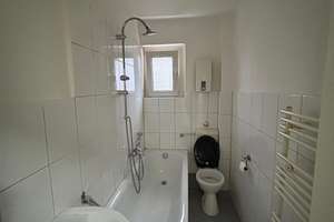 Schöne 2-Zimmer Wohnung im 2. OG in Rotthausen! – Mechtenbergstr. 75, 45884 Rotthausen, Gelsenkirchen – Vorschaubild 2