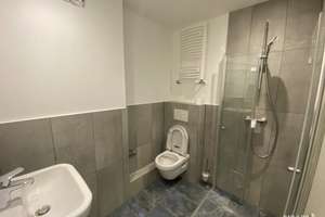 Wunderschönes WG-Zimmer (14m²) in neu saniertem Reihenhaus, 6er WG, ruhig+hell – Paul-Klee-strasse 48, 81477 Solln, München – Vorschaubild 7