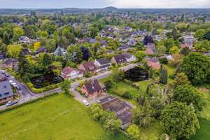 Einfamilienhaus mit riesiger Hobbyhalle in Krefeld-Verberg! – Die vollständige Adresse der Immobilie erhältst du vom Anbieter., 47802 Verberg, Krefeld – Vorschaubild 33