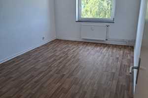 Helle 2,5 Zimmerwohnung mit Balkon in Neumünster - Einfeld – Professor-Graf-Straße 15, 24536 Neumünster – Vorschaubild 3