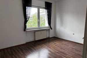 Helle, gemütliche 2-Zimmer-Wohnung mit Einbauküche in zentraler Lage von Saarbrücken