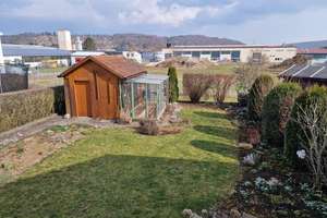 Gepflegte Doppelhaushälfte in ruhiger Ortsrandlage mit Terrasse, Loggia und Garage
 – Die vollständige Adresse der Immobilie erhältst du vom Anbieter., 89555 Steinheim am Albuch – Vorschaubild 9
