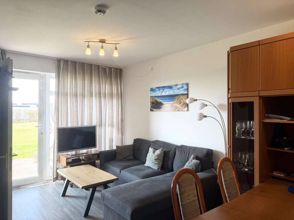 Immobilie in Großenbrode - Provisionsfrei für Käufer  - Kleine Auszeit am Meer: Wohnung mit Terrasse und Ostseeblick - Bild 2