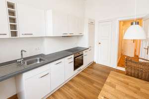 Bezugsfreie 2-Zimmer-Altbauwohnung mit Gäste-WC und Balkon – Die vollständige Adresse der Immobilie erhältst du vom Anbieter., 13347 Gesundbrunnen, Berlin – Vorschaubild 9