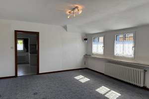BONN OBERKASSEL freist. Einfam. Haus mit ca. 200 m² Wfl., 841 m² GrSt. Keller, Garage, Baugrundstück – Die vollständige Adresse der Immobilie erhältst du vom Anbieter., 53227 Oberkassel, Bonn – Vorschaubild 38