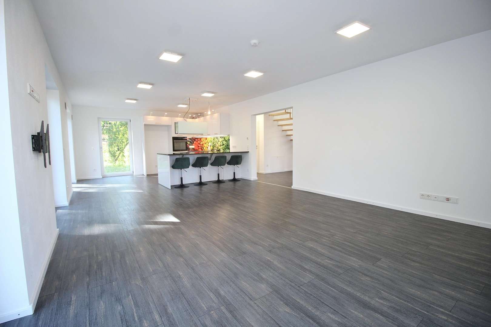 Immobilie in Außernzell - 2 Jahre altes Niedrigenergie Traumhaus am Waldrand - Smart-Home! - Bild 12