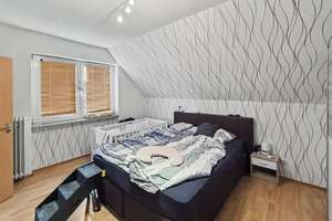 Traumhafte 3-Zimmer-Dachgeschosswohnung mit schönem Balkon im zentralen Krefeld-Dießem – Die vollständige Adresse der Immobilie erhältst du vom Anbieter., 47805 Dießem/Lehmheide, Krefeld – Vorschaubild 8