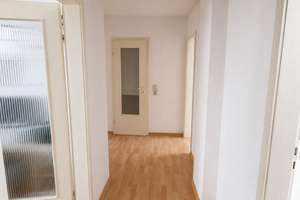 3 Zimmer DG-Wohnung in Zentraler Lage von Köln-Brück – 51109 Brück, Köln – Vorschaubild 2