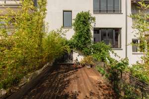 Wohnen, Arbeiten & Entspannen - Großzügiges EFH/Townhouse mit begrüntem Innenhof und Dachterrasse – Die vollständige Adresse der Immobilie erhältst du vom Anbieter., 50668 Altstadt/Nord, Köln – Vorschaubild 1