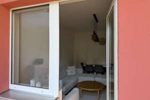 2-Zimmer-Wohnung mit großem Balkon in Top-Lage – Berlin-Wilmersdorf – Die vollständige Adresse der Immobilie erhältst du vom Anbieter., 10715 Wilmersdorf, Berlin – Vorschaubild 4