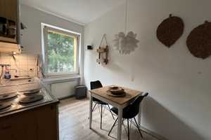 Stilvolle 1,5-Raum-Wohnung in Köln Lindenthal / Sülz für 9 Monate zur Untermiete – Hermeskeiler Straße 34, 50935 Köln – Vorschaubild 17