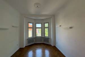 Großzügige 3-Zimmer Altbauwohnung mit Balkon in zentraler Innenstadtlage – Die vollständige Adresse der Immobilie erhältst du vom Anbieter., 33602 Mitte, Bielefeld – Vorschaubild 5