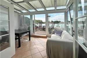 Luxuriöse, modernisierte DG-Whg. mit Wintergarten und großer Terrasse mit hoher Lebensqualität – Bandwirkerstr. 36, 22041 Wandsbek (Ortsteil), Hamburg – Vorschaubild 4