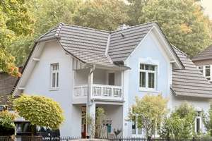 Jugendstilvilla mit Architektenanbau von privat im Villenviertel Ahrensburg – Die vollständige Adresse der Immobilie erhältst du vom Anbieter., 22926 Ahrensburg – Vorschaubild 1