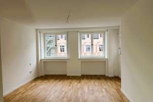 Sonnenverwöhnte Wohnträume mit Balkon, moderner Küche und komfortabler Ausstattung
