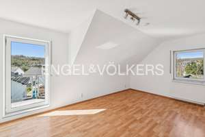Großzügiges Familienhaus mit Einliegerbereich, sonniger Terrasse und idyllischem Garten in Schloß... – Die vollständige Adresse der Immobilie erhältst du vom Anbieter., 61479 Glashütten – Vorschaubild 8