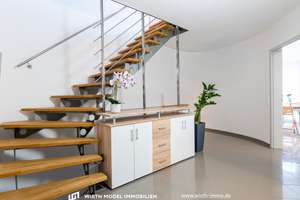 Extravagantes Einfamilienhaus - RMH - mit Galerie und Dachterrasse sowie Doppelgarage | Zeilbaum – Die vollständige Adresse der Immobilie erhältst du vom Anbieter., 97422 Nordöstlicher Stadtteil, Schweinfurt – Vorschaubild 9