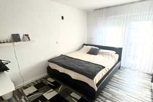 !!! RESERVIERT !!!
Ihr Familientraum mit Garten, Balkon und 2 Garagen in einer ruhigen Wohngegend – Mannheim – Vorschaubild 12