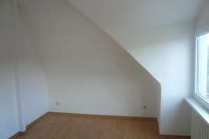 Schicke 2,5-Raum-DG-Wohnung in GE-Resse ab sofort zu vermieten – Ewaldstraße  11, 45892 Resse, Gelsenkirchen – Vorschaubild 11