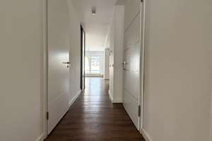 moderne, super zentrale  2-Zimmerwohnung mit Einbauküche und Balkon – Hohenzollernstraße 26, 40211 Stadtmitte, Düsseldorf – Vorschaubild 7