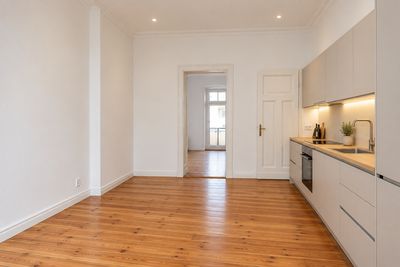 Erstbezug nach Sanierung! Exclusive Altbauwohnung im beliebtem Berlin-Pankow!