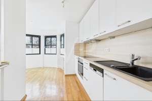 Modernisierte, helle 3-Zimmer-Wohnung im beliebten Uni-Viertel – Die vollständige Adresse der Immobilie erhältst du vom Anbieter., 86159 Universitätsviertel, Augsburg – Vorschaubild 6