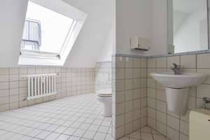 WOHNPOTENZIAL IN CHARLOTTENBURG | GEWERBE MIT BERLINBLICK | PROVISIONSFREI! – Niebuhrstraße 10, 10629 Charlottenburg, Berlin – Vorschaubild 9