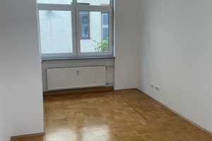 Schwabing, Nähe Engl. Garten: Kleines Haus, 3 Zi ca. 86m²  in  bester Wohnlage – München – Vorschaubild 6