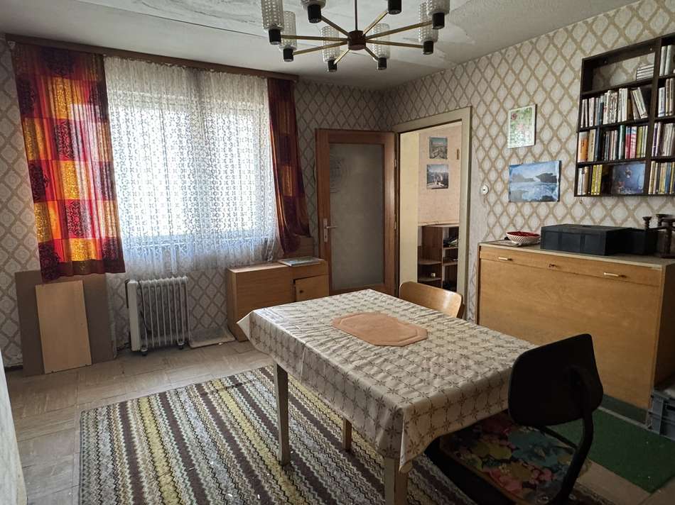Zimmer 6