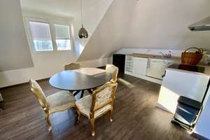 Möblierte  2,5 Zi. -Kuschlige Dachgeschoss-Oase mit Loggia in Ingolstadt Süd Ringsee – Geisenfelder Straße 21a, 85053 Südost, Ingolstadt – Vorschaubild 9