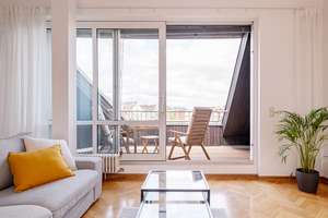Helle und großzügige Dachgeschosswohnung mit Dachterrasse und freiem Blick nach Westen – Die vollständige Adresse der Immobilie erhältst du vom Anbieter., 10555 Moabit, Berlin – Vorschaubild 4