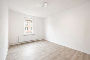 Schöne 2 Zimmer mit neuer Einbauküche & neuem Minibad * citynah * frisch renoviert * WG-geeignet – Westhoffstraße 53, 23554 Sankt Lorenz Nord, Lübeck – Vorschaubild 4